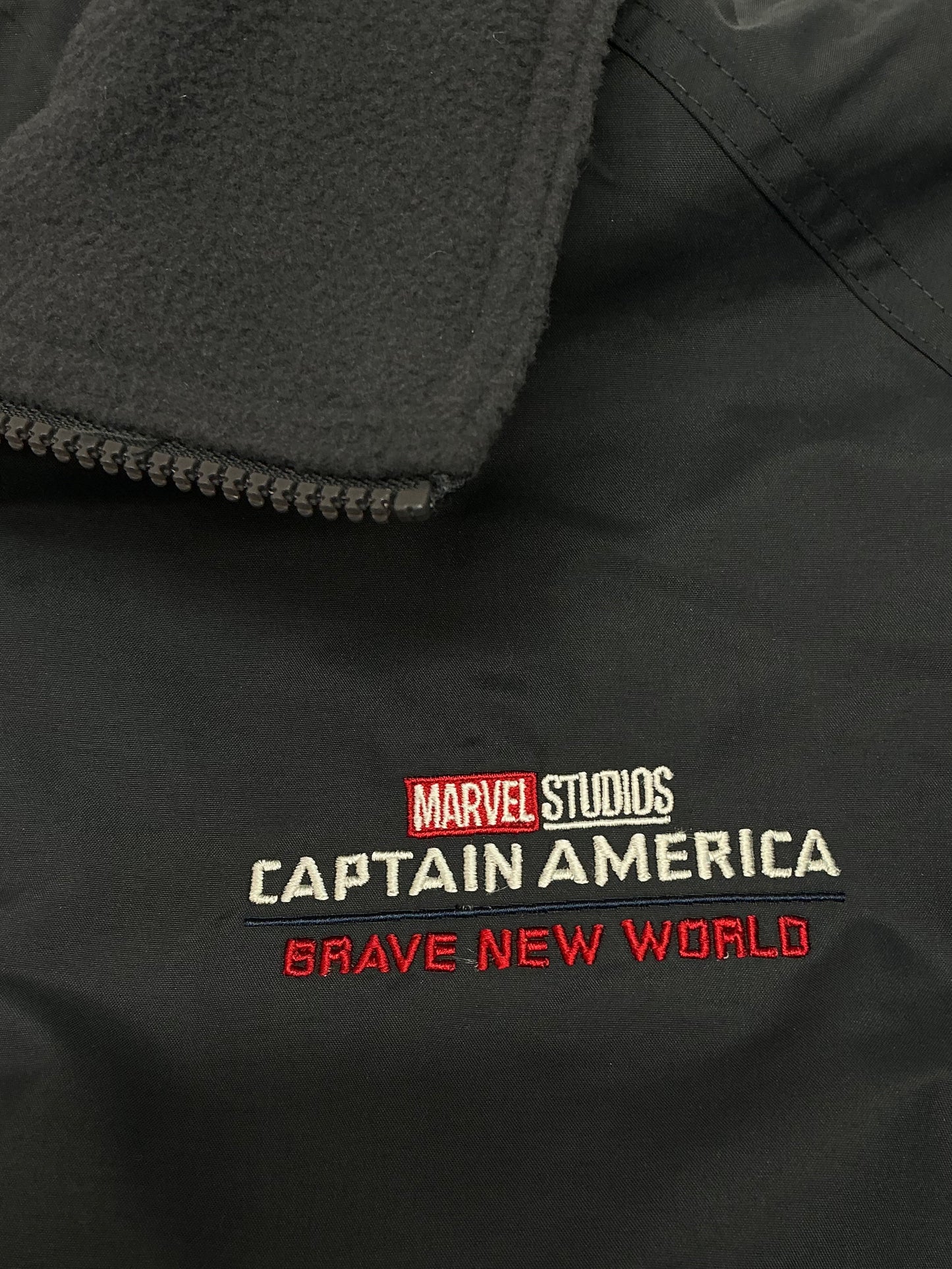 Captain America: Brave New World (2025) Jacket Cast & Crew Gift Memorabilia Y'allywood Props