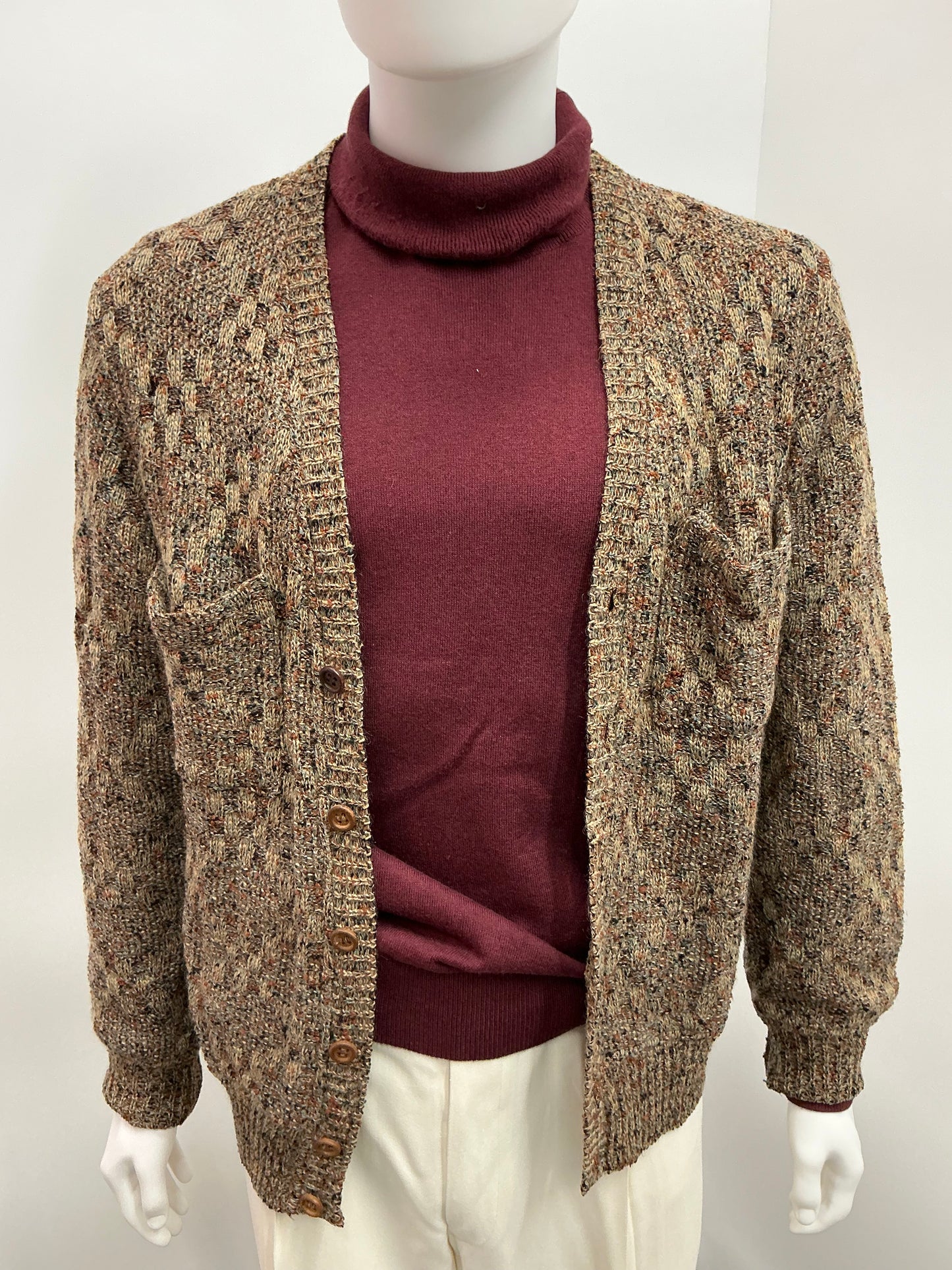 Zach Galifianakis Outfit The Beanie Bubble (2024) Movie Prop Y'allywood Props