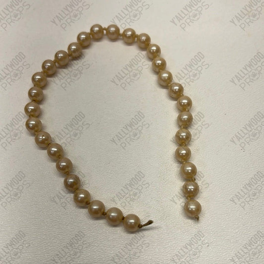 Earnest’s Stolen Jewlery Killers of the Flower Moon Wardrobe Y'allywood Props 10” String of Pearls