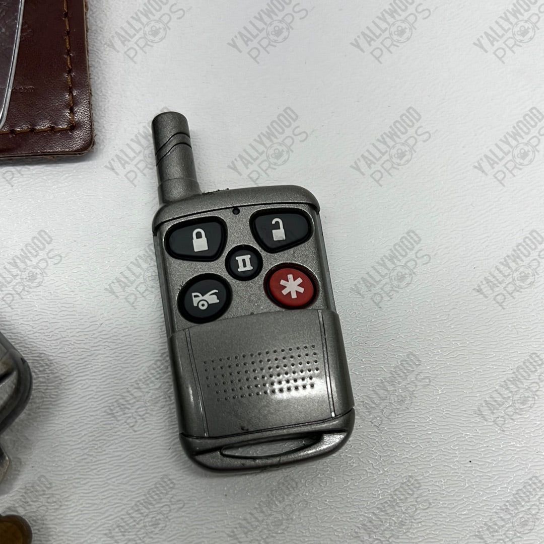 Henry King, Brainwave’s Flashback Belongings S1E9 Stargirl Movie Prop Y'allywood Props