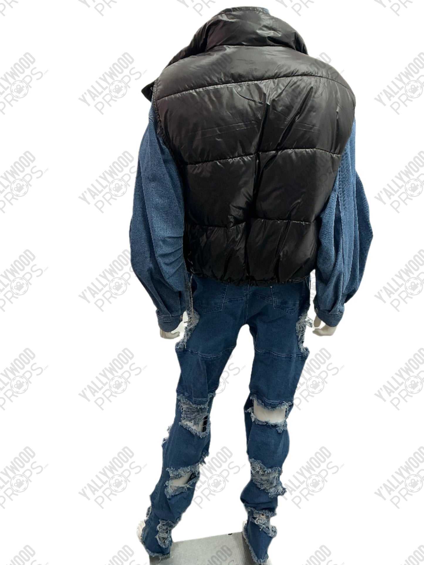 Malaika's Outfit S1E4 The Other Black Girl (2023) Y'allywood Props