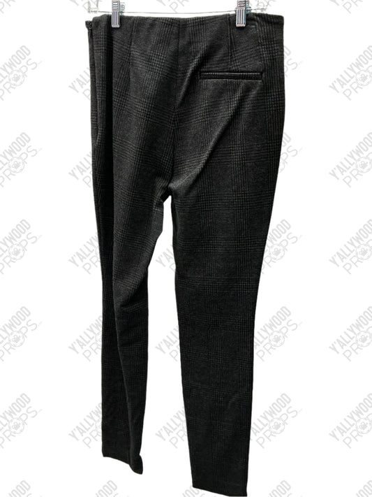Jodie's Pants The Idea of You (2024) Wardrobe Y'allywood Props