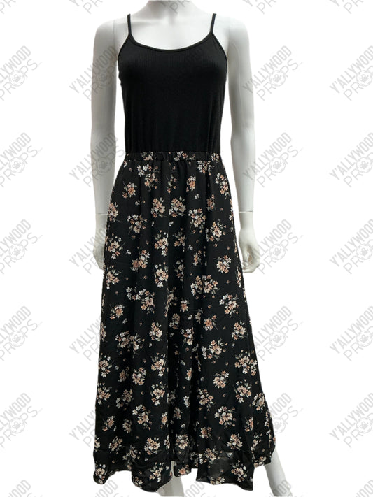 Claire Outfit The Idea of You (2024) Wardrobe Y'allywood Props