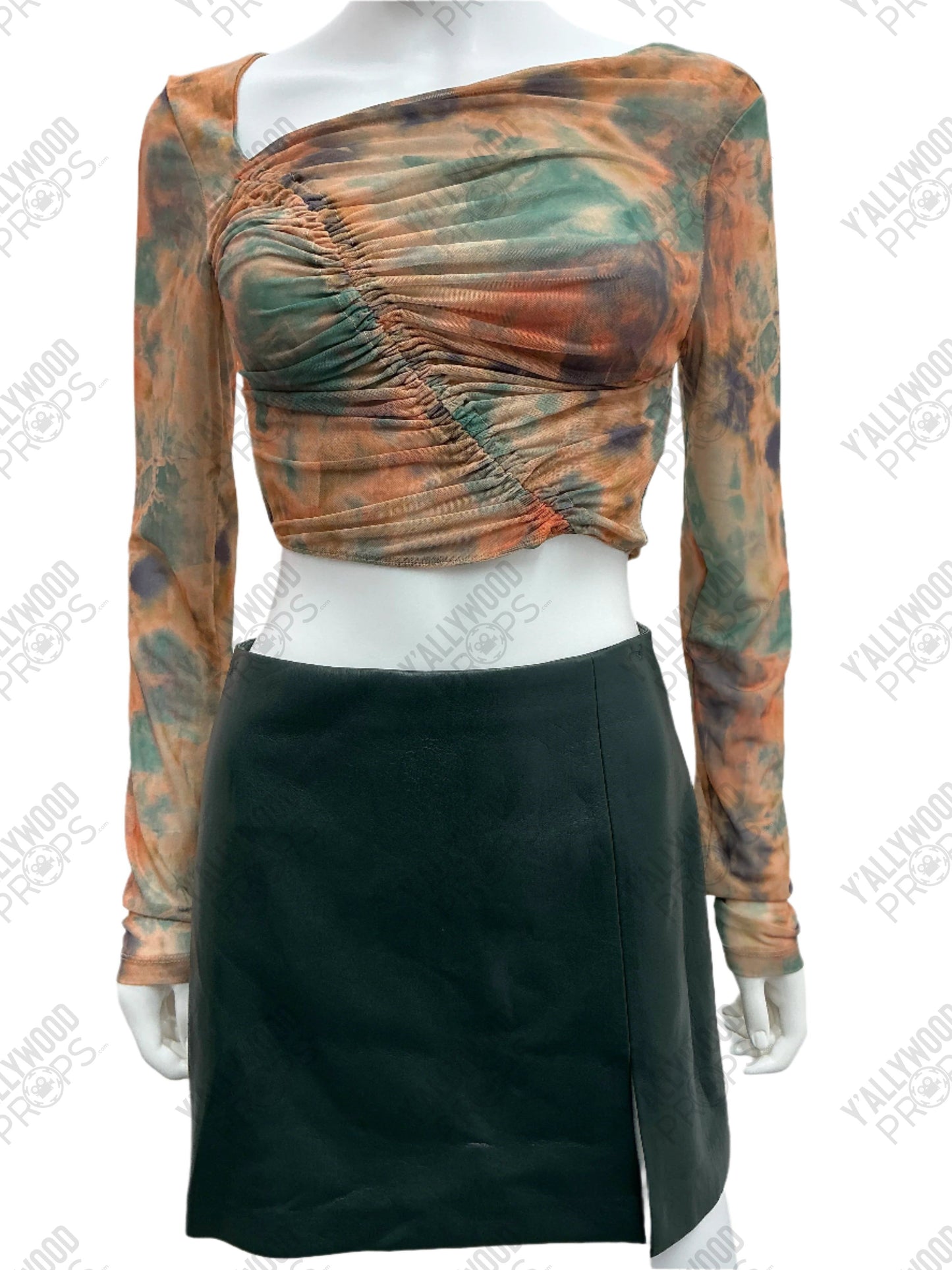 Amber's Pool Skirt The Idea of You (2024) Wardrobe Y'allywood Props