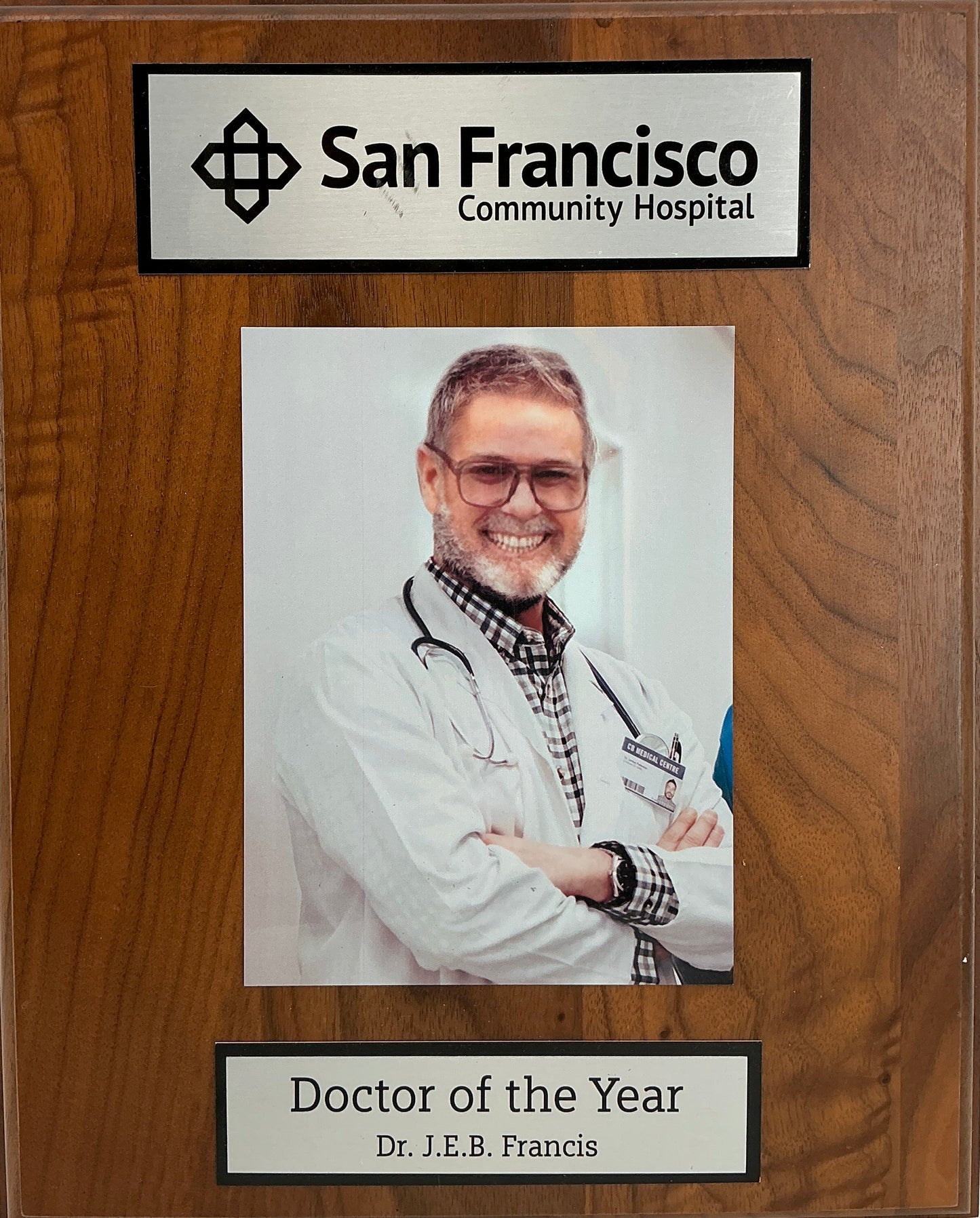 San Francisco Hospital Plaques & Pictures Venom (2018) Movie Prop Y'allywood Props Doctor of the Year 10.5x13"