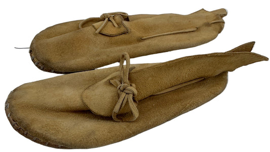 Cowboy Burkhart's Moccasins Scene 159 Killers of the Flower Moon (2023) Wardrobe Y'allywood Props