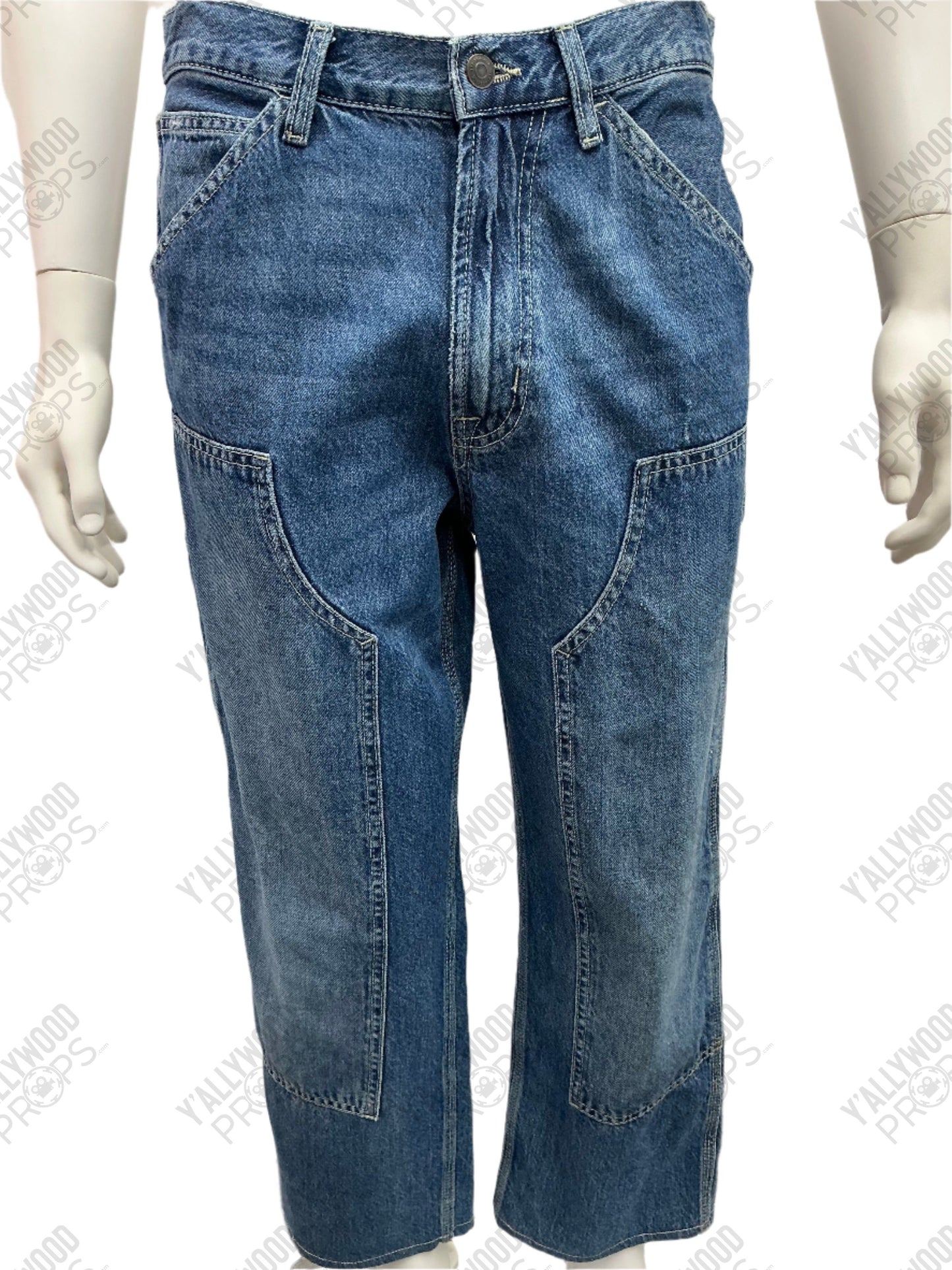 Tween Blerd Spence S4E3 Doom Patrol Wardrobe Y'allywood Props