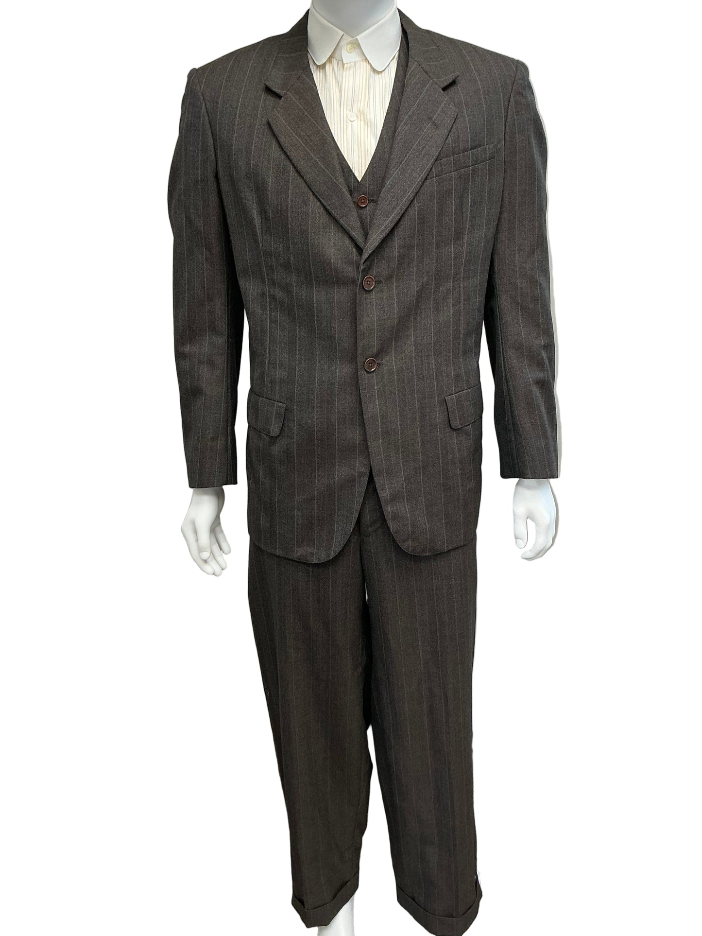 William King Hale's Suit Scene 108 Killers of the Flower Moon (2023) Wardrobe Y'allywood Props