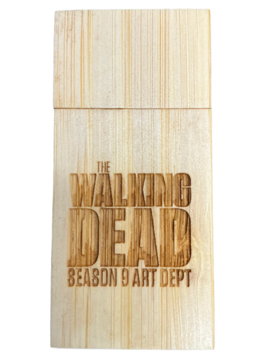 USB Drive Cast & Crew Gift The Walking Dead (2010-2022) Season 9 Memorabilia Y'allywood Props