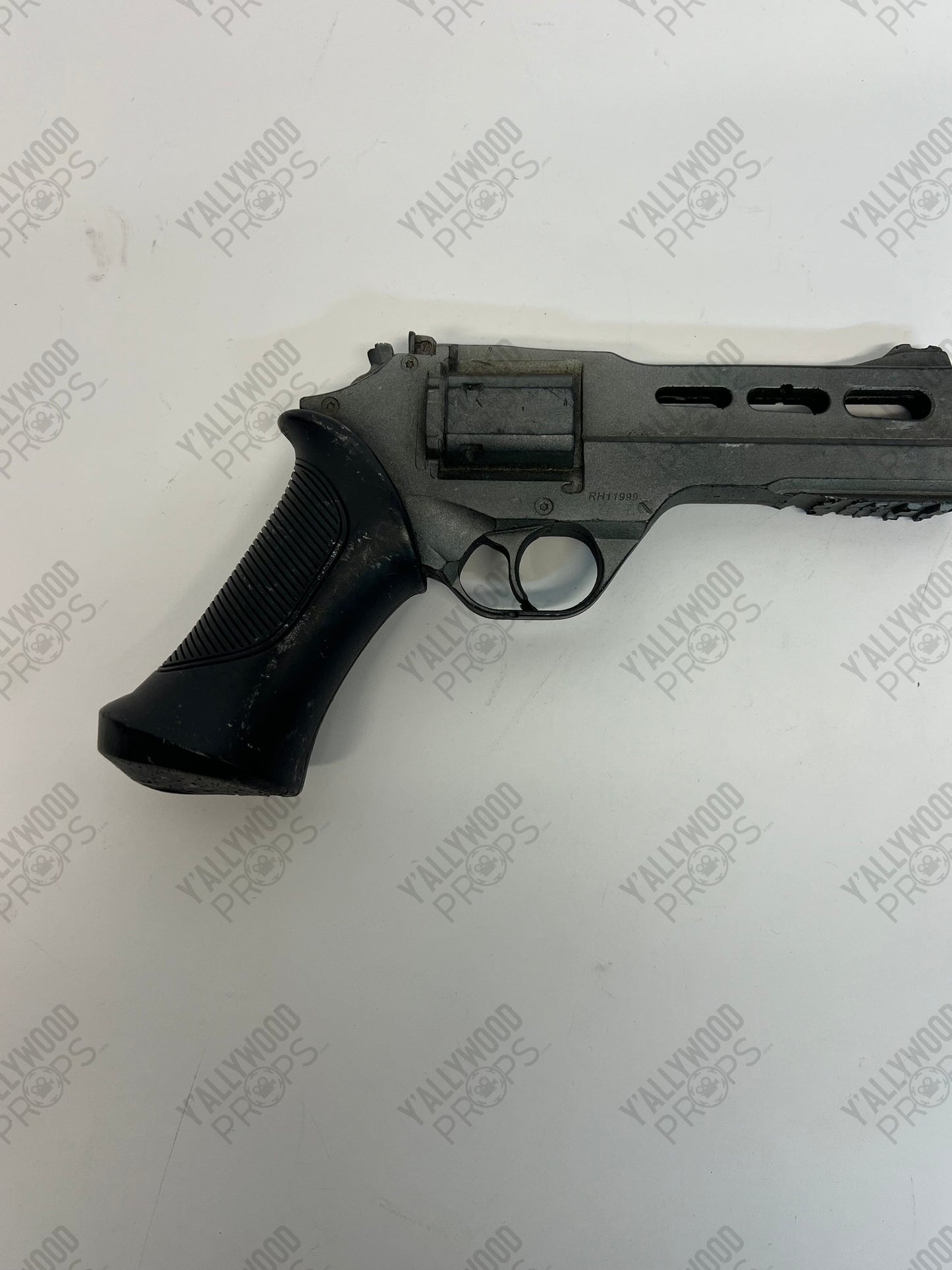 Chiappa Rhino 50DS Prop Gun Divergent Movie Prop Y'allywood Props