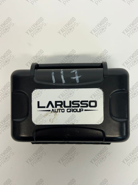Mini-van Larusso Auto Group GPS Tracker S3E1 Cobra Kai Movie Prop Y'allywood Props