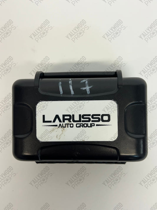 Mini-van Larusso Auto Group GPS Tracker S3E1 Cobra Kai Movie Prop Y'allywood Props