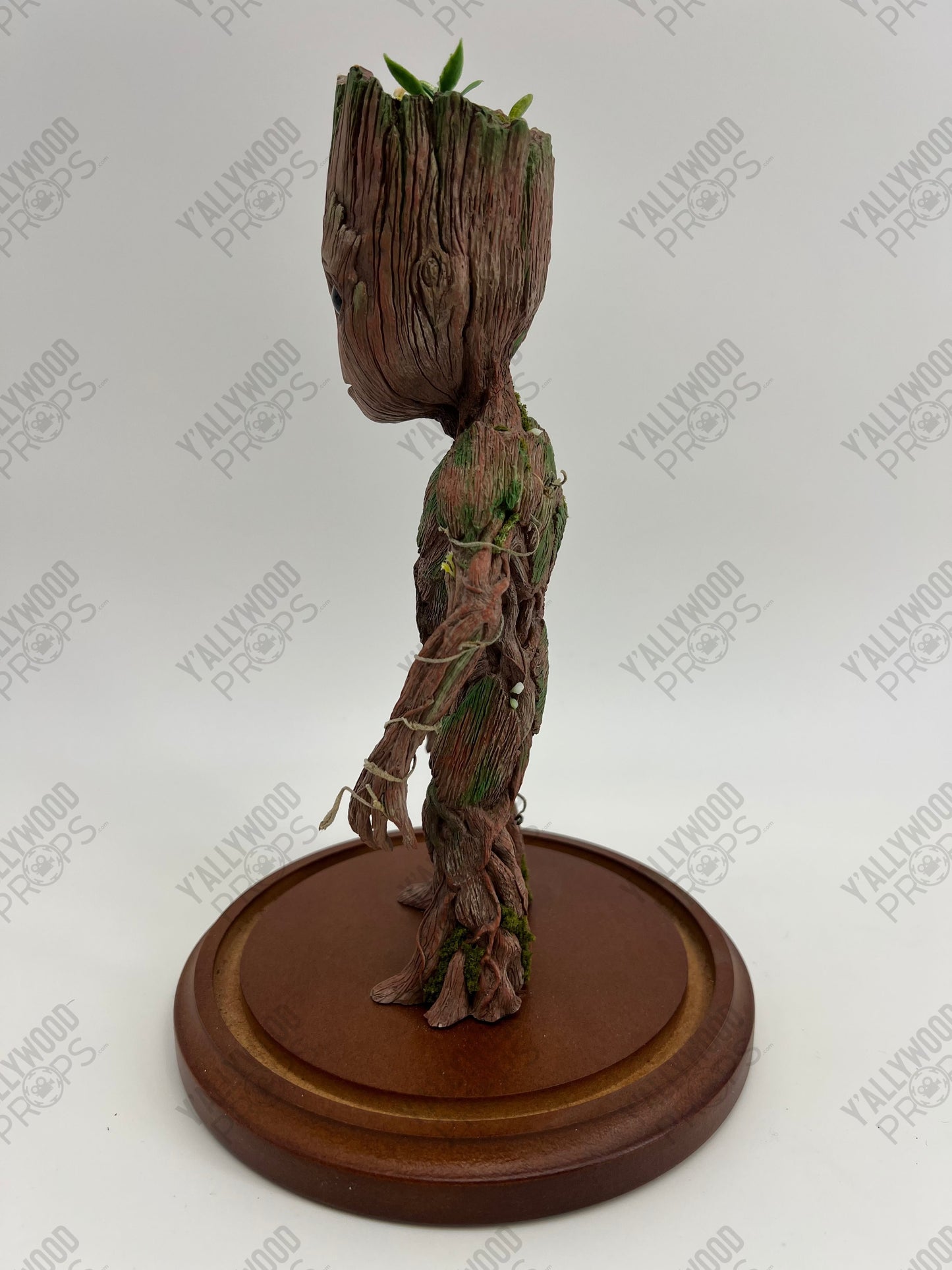 Groot Model The Guardians of the Galaxy Vol. 2 Crew Gift Memorabilia Y'allywood Props