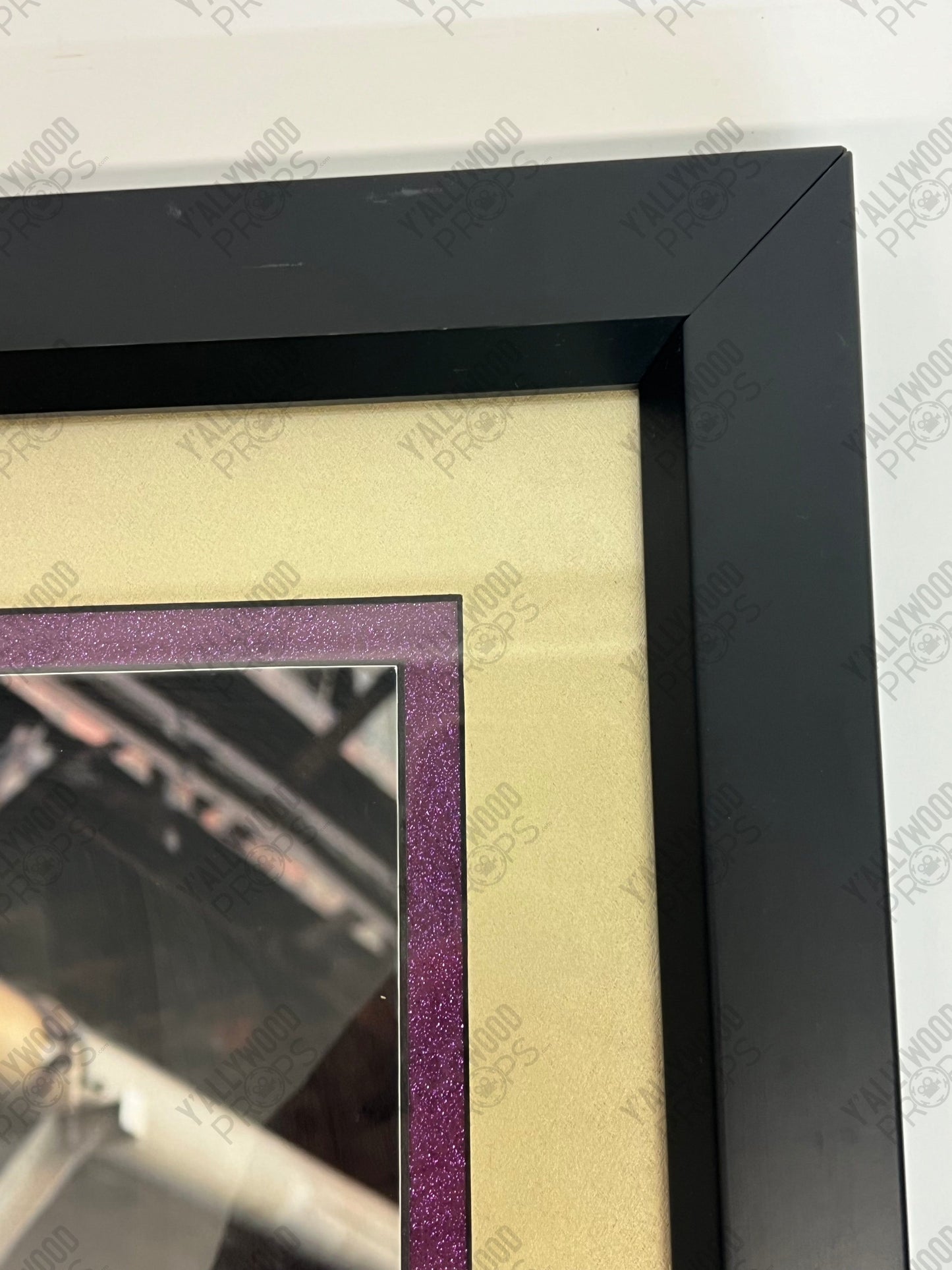 Robert Downey Jr Autograph Display, Iron Man Autograph Y'allywood Props