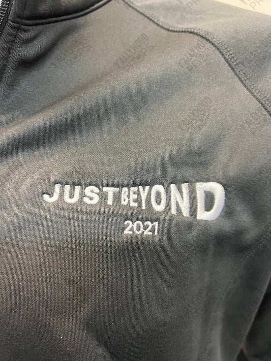 Just Beyond (2021 Disney Series) Jacket Cast & Crew Gift Large Wardrobe Y'allywood Props