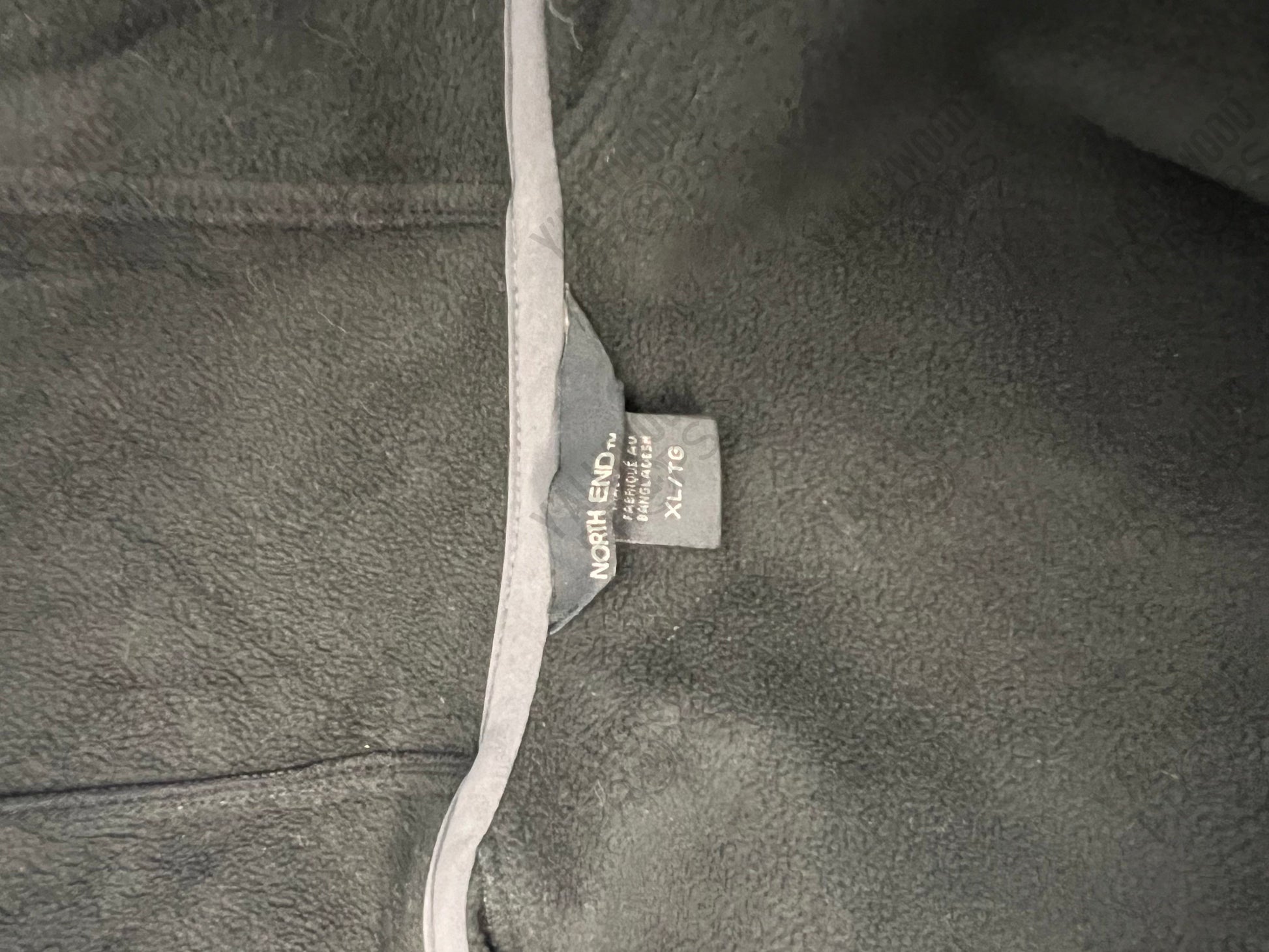 Alvin & The Chipmunks: Road Chip Jacket Cast & Crew Gift XL Wardrobe Y'allywood Props