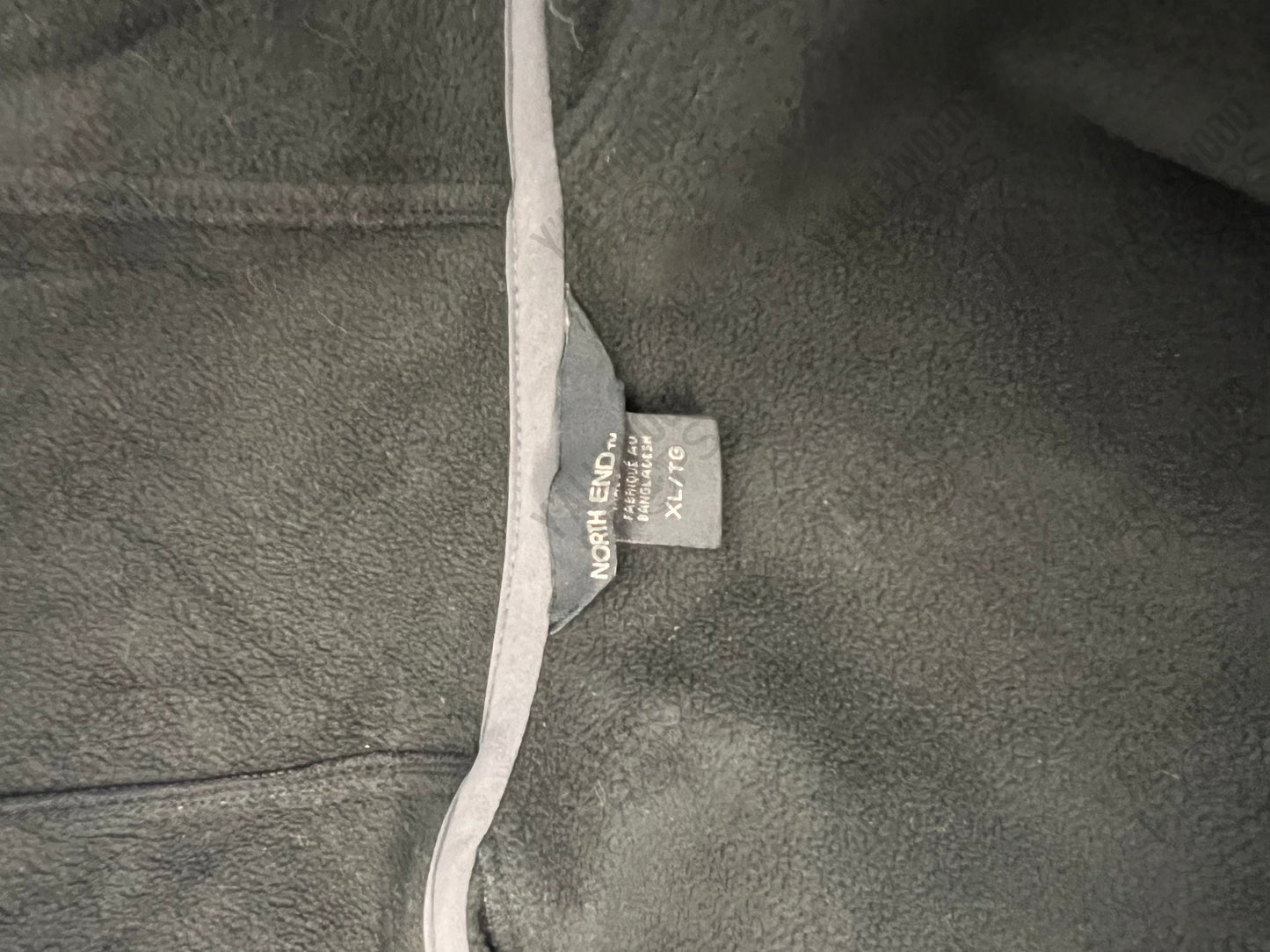 Alvin & The Chipmunks: Road Chip Jacket Cast & Crew Gift XL Wardrobe Y'allywood Props