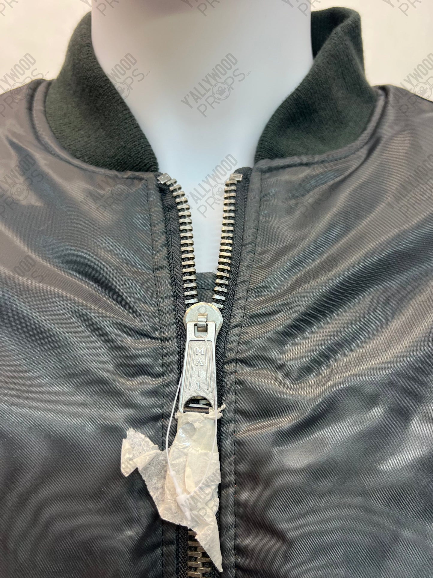 Zombieland 2: Double Tap Jacket Cast & Crew Gift Large Wardrobe Y'allywood Props