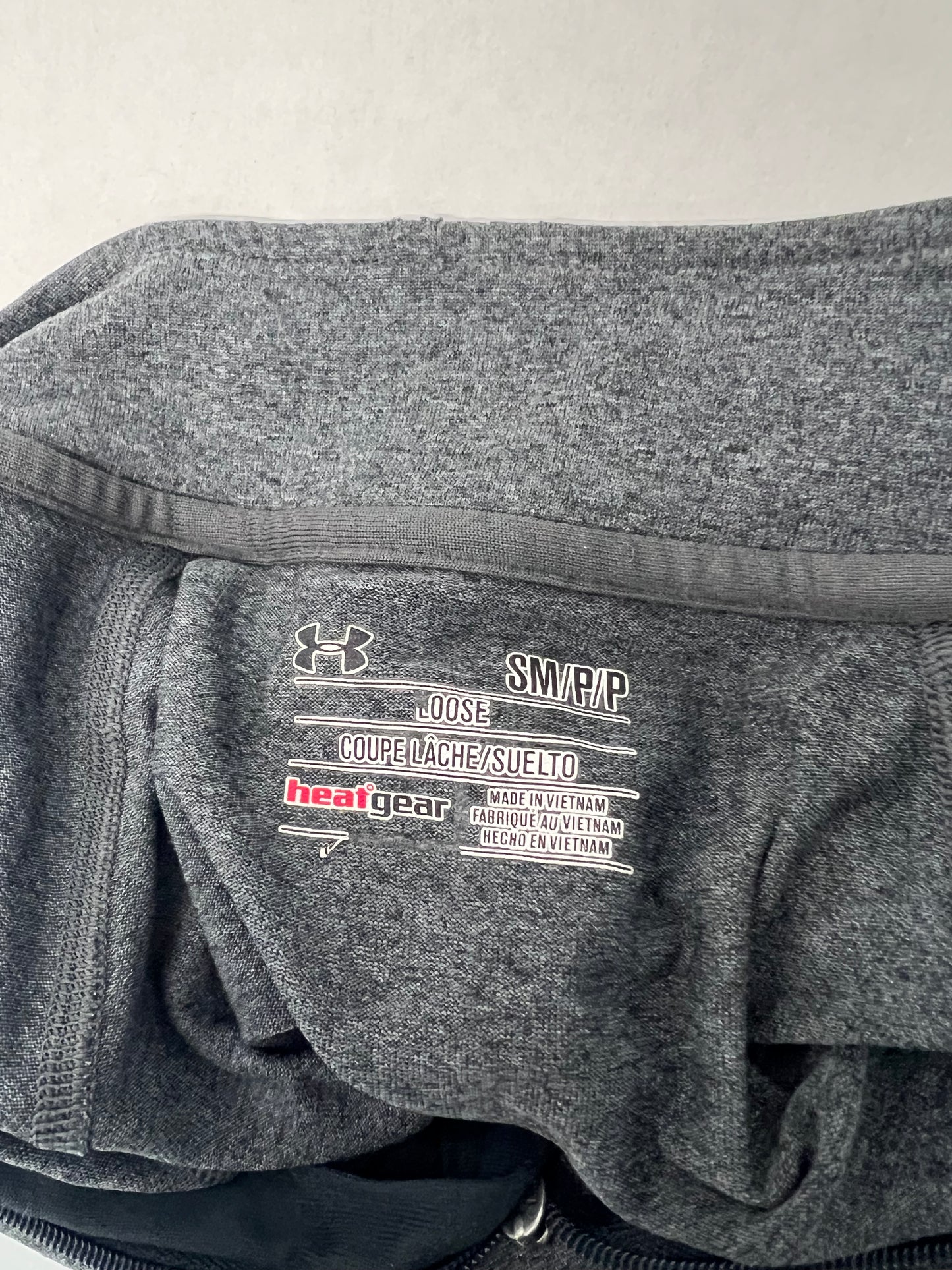 Rampage (2018) Pullover Cast & Crew Gift Small Movie Prop Y'allywood Props