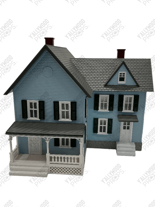 House from Cliff's Slot Car Diorama Doom Patrol (2019) Movie Prop Y'allywood Props