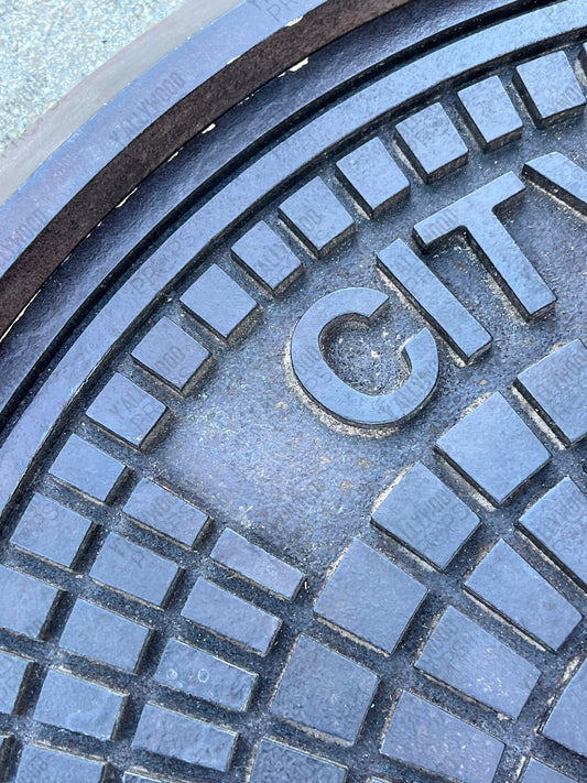 Prop Manhole Cover Den of Thieves (2018) Movie Prop Y'allywood Props