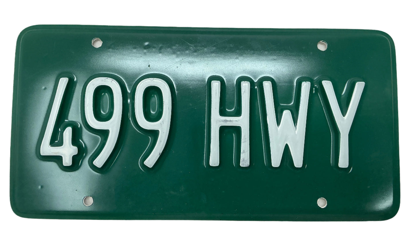 License Plates Franklin & Bash (TV Series 2011-2014) Y'allywood Props 499HWY Moving Van