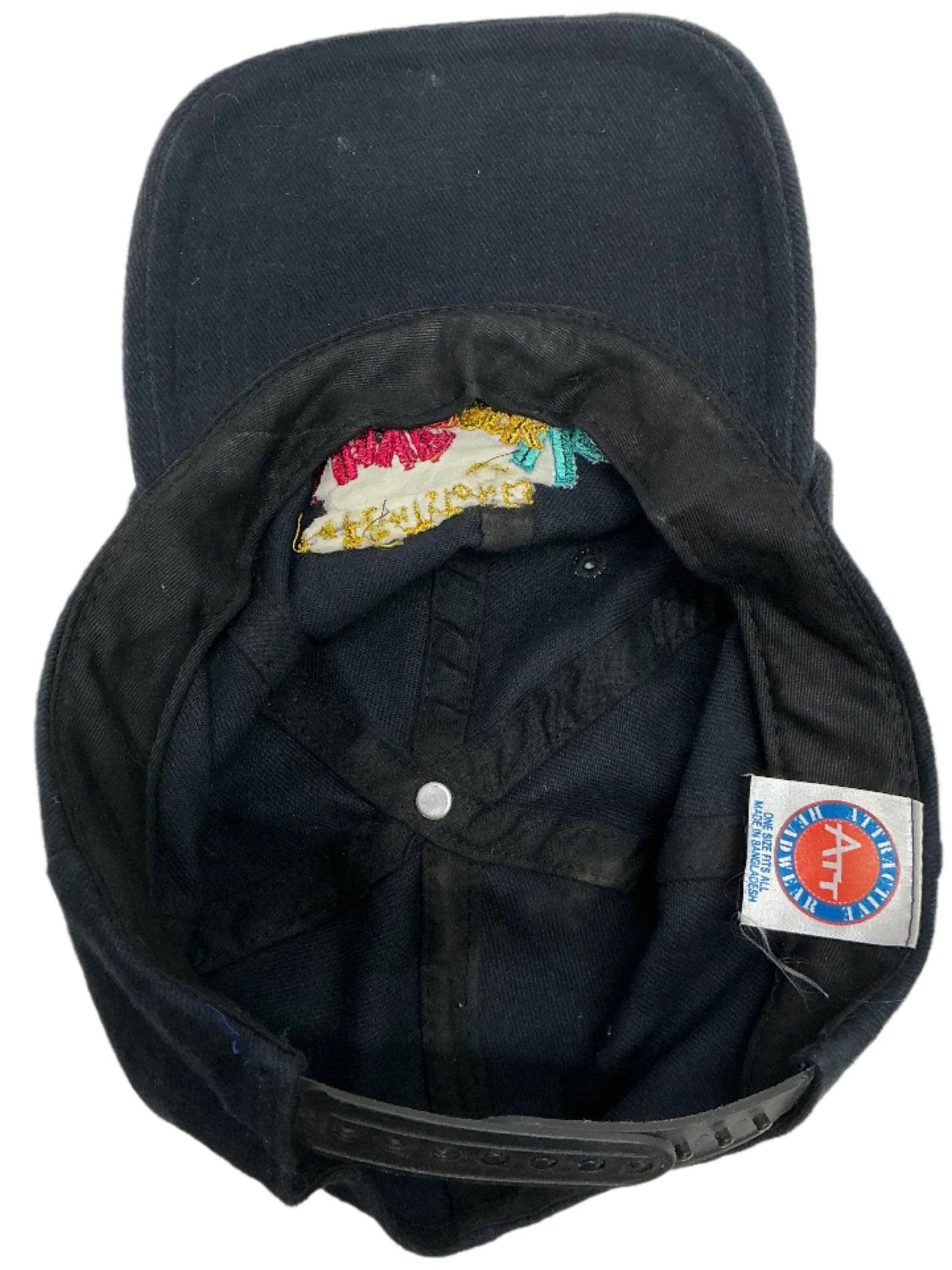 Cast & Crew Gift Hat The Flintstones in Viva Rock Vegas (2000) Crew Gift Y'allywood Props