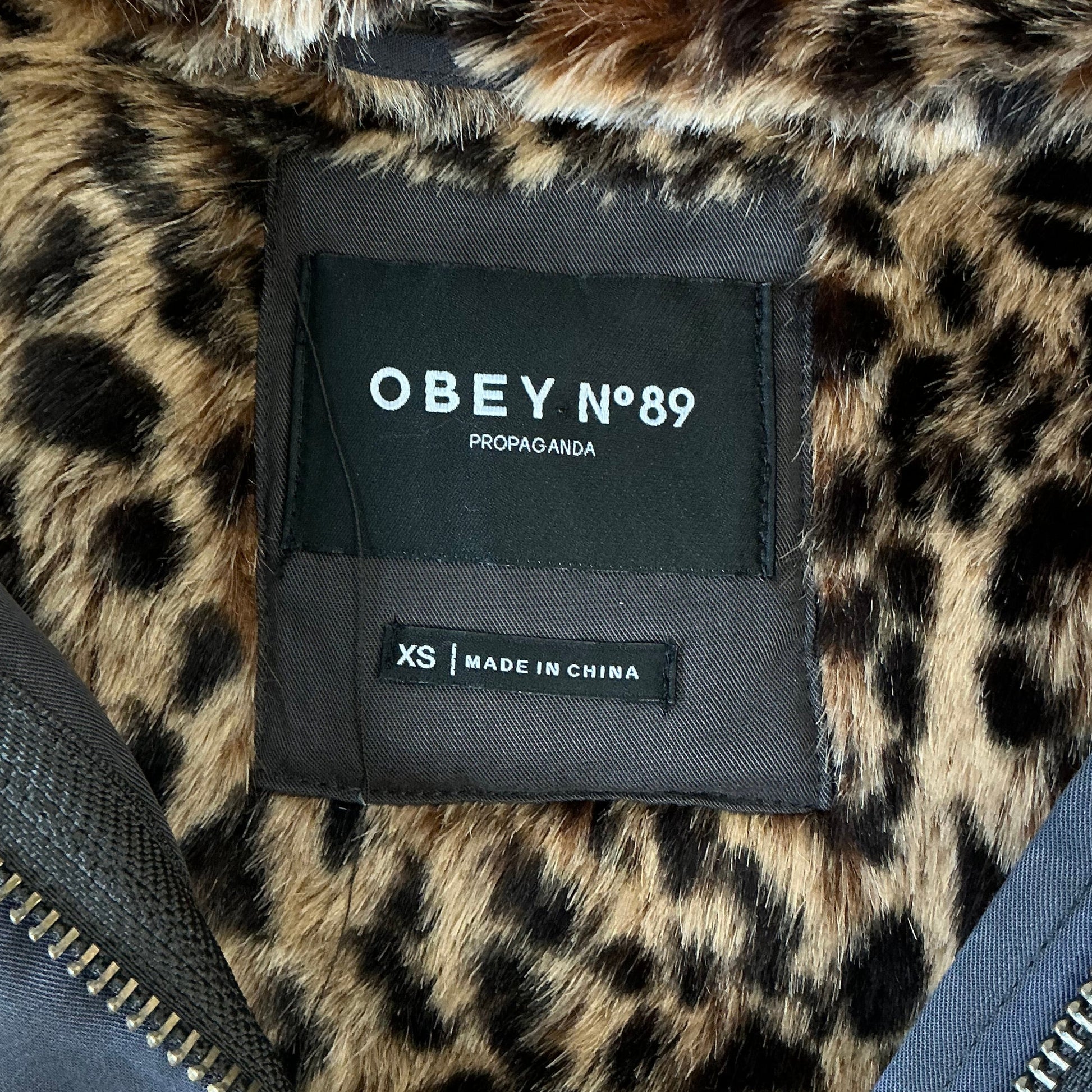 OBEY N°89 Propaganda Jacket Unknown Film Wardrobe Wardrobe Y'allywood Props