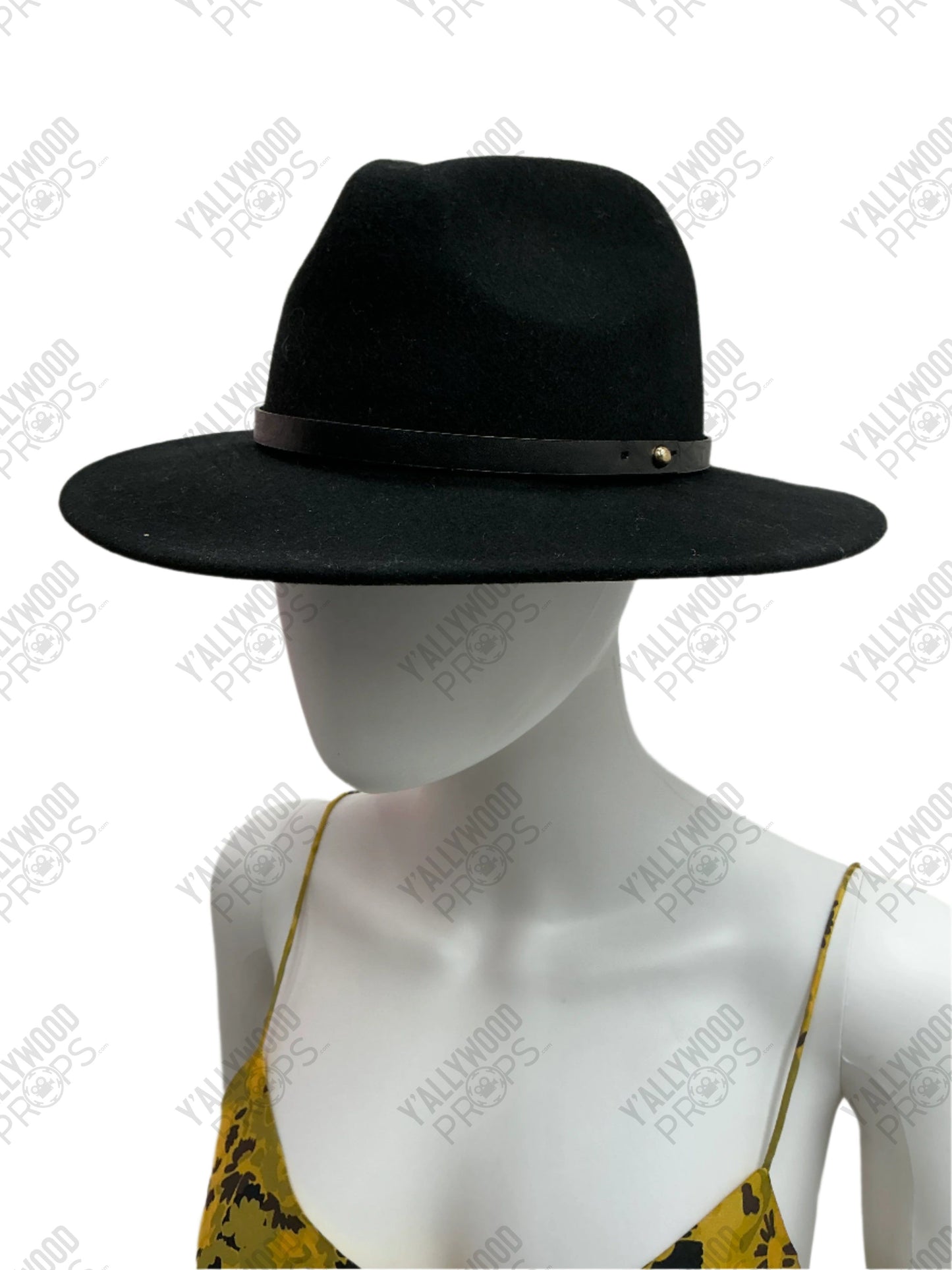 Priya's Berlin Outfit The Idea of You (2024) Wearable Wardrobe Y'allywood Props Priya's Berlin Hat