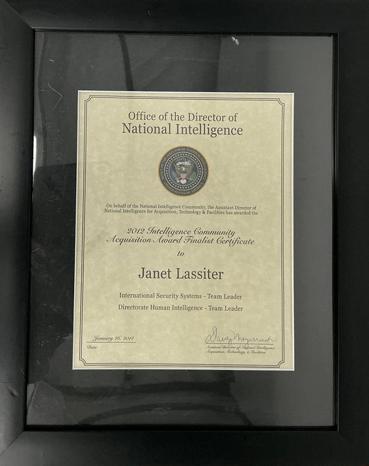 Janet Lassiter’s National Intelligence Award Gemini Man (2019) Movie Prop Y'allywood Props