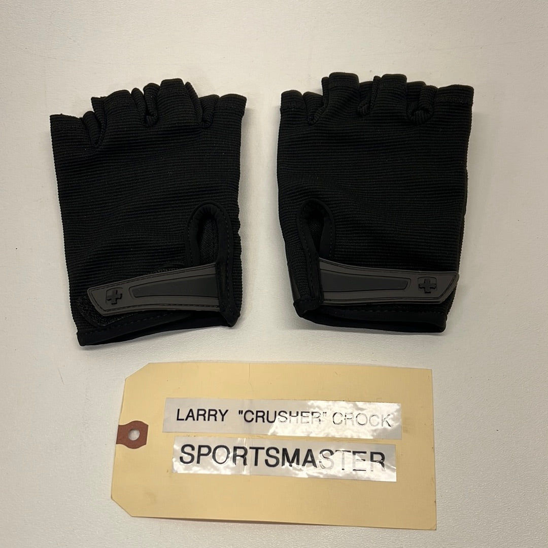 Sportsmaster’s Weightlifting Gloves Stargirl TV Series Movie Prop Atlanta Brick Co   