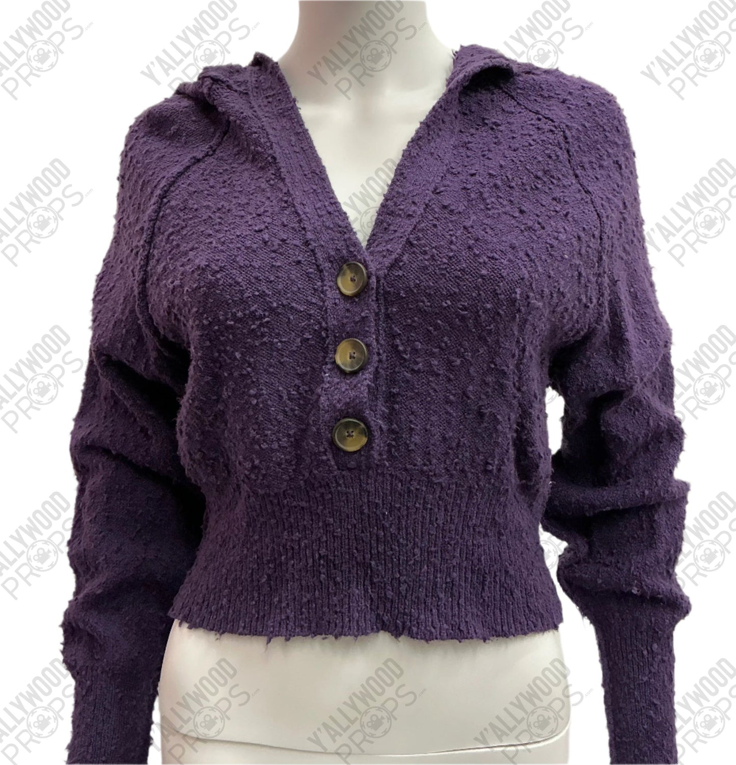 Izzy's Sweater The Idea of You (2024) Wardrobe Y'allywood Props