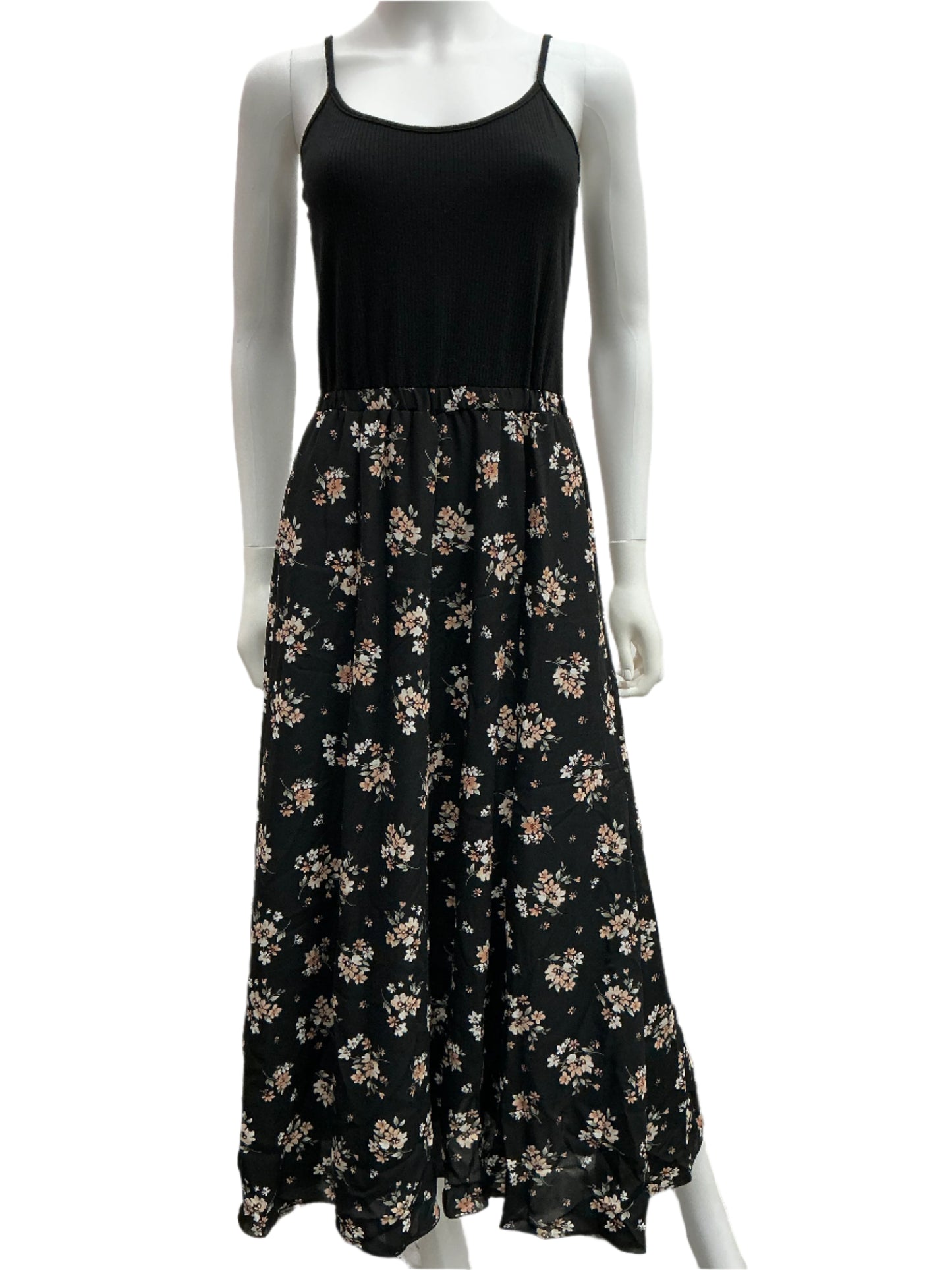 Claire Outfit The Idea of You (2024) Movie Prop Y'allywood Props