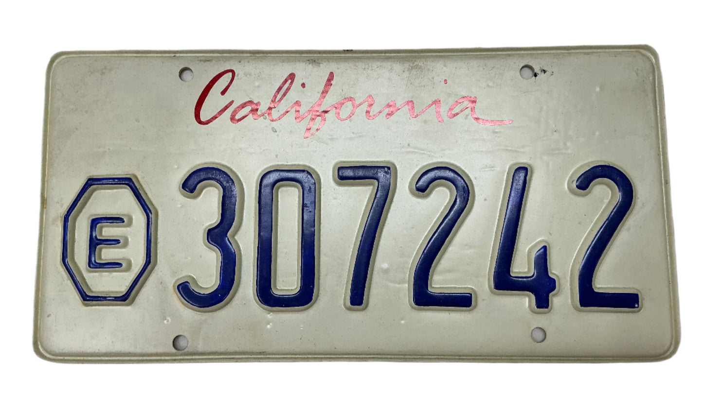 License Plates Franklin & Bash (TV Series 2011-2014) Y'allywood Props
