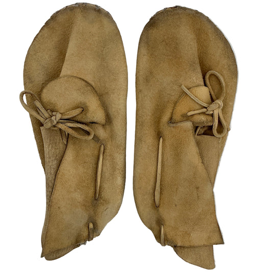 Cowboy Burkhart's Moccasins Scene 159 Killers of the Flower Moon (2023) Wardrobe Y'allywood Props