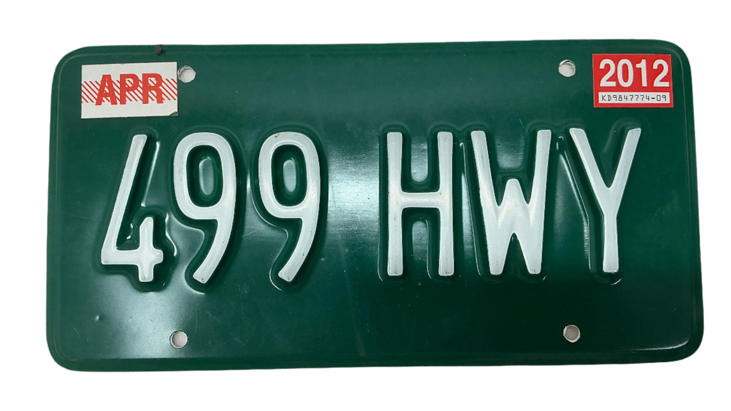License Plates Franklin & Bash (TV Series 2011-2014) Y'allywood Props 499HWY w/tags Moving Van
