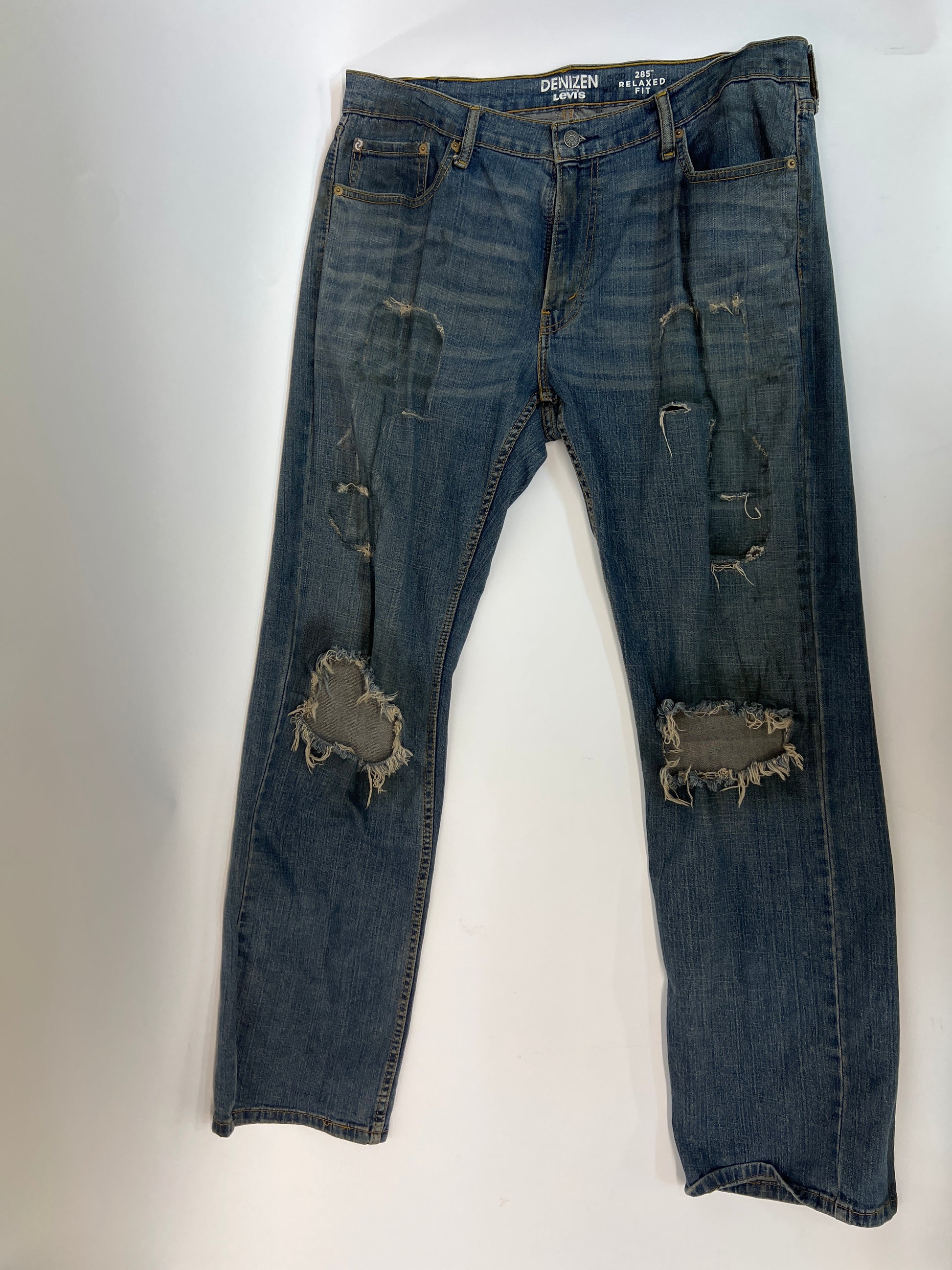 Cliff, Robot Man’s Jeans Doom Patrol Movie Prop Atlanta Brick Co Hero 36x34 Lot 54  