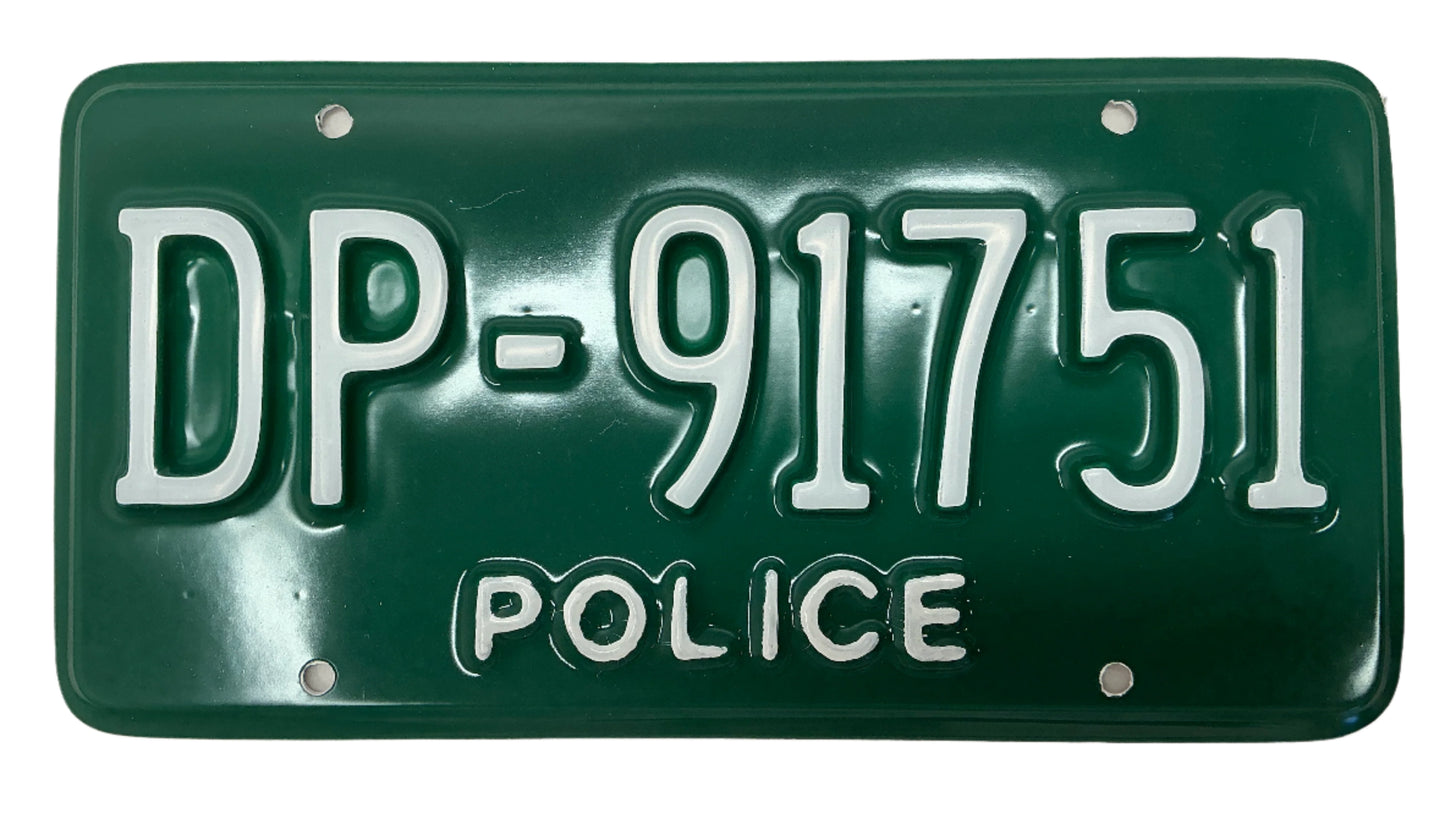 License Plates Franklin & Bash (TV Series 2011-2014) Y'allywood Props DP91751