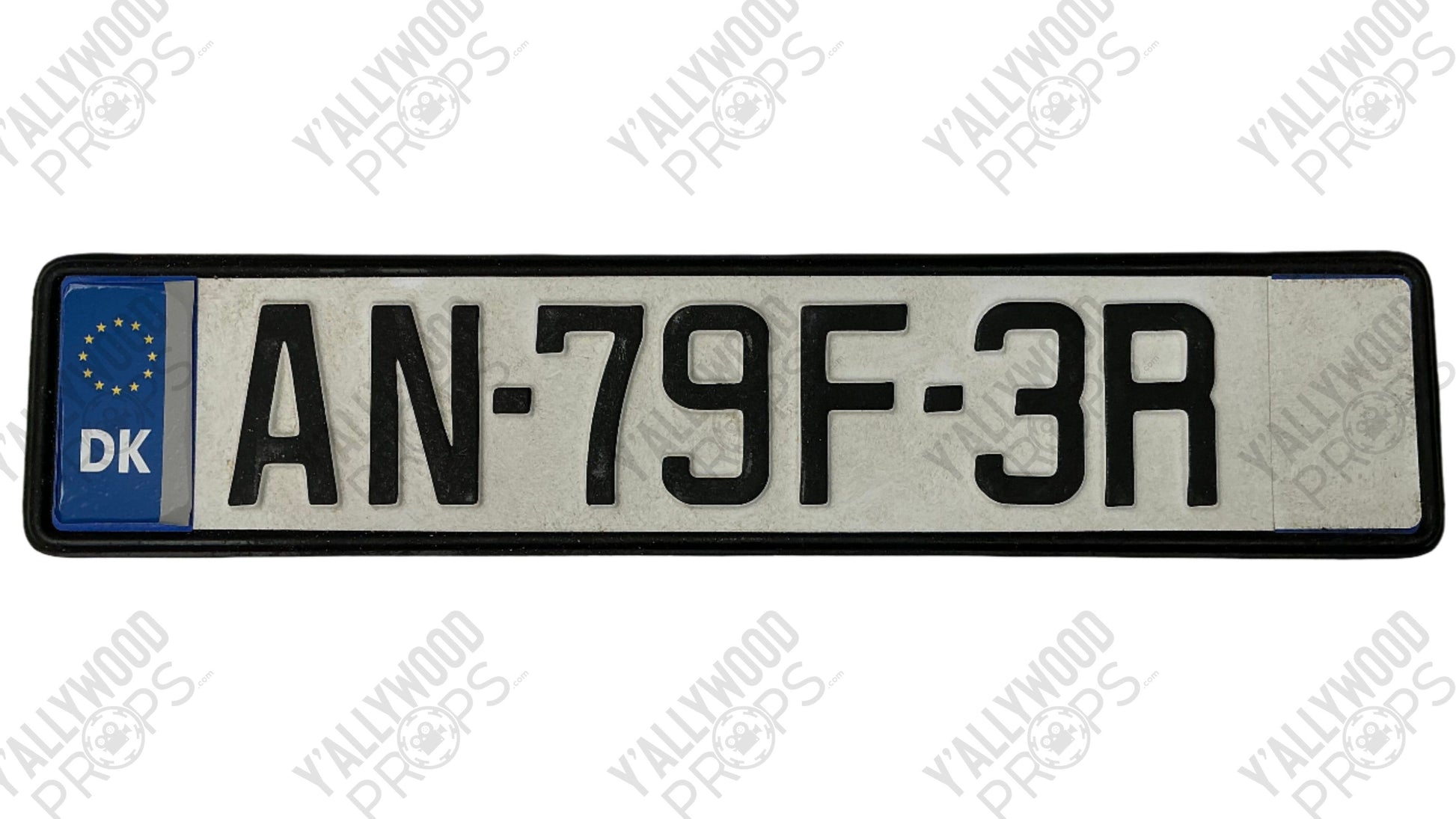 Rome License Plates Red Notice (2021) Movie Prop Y'allywood Props AN-79F-3R