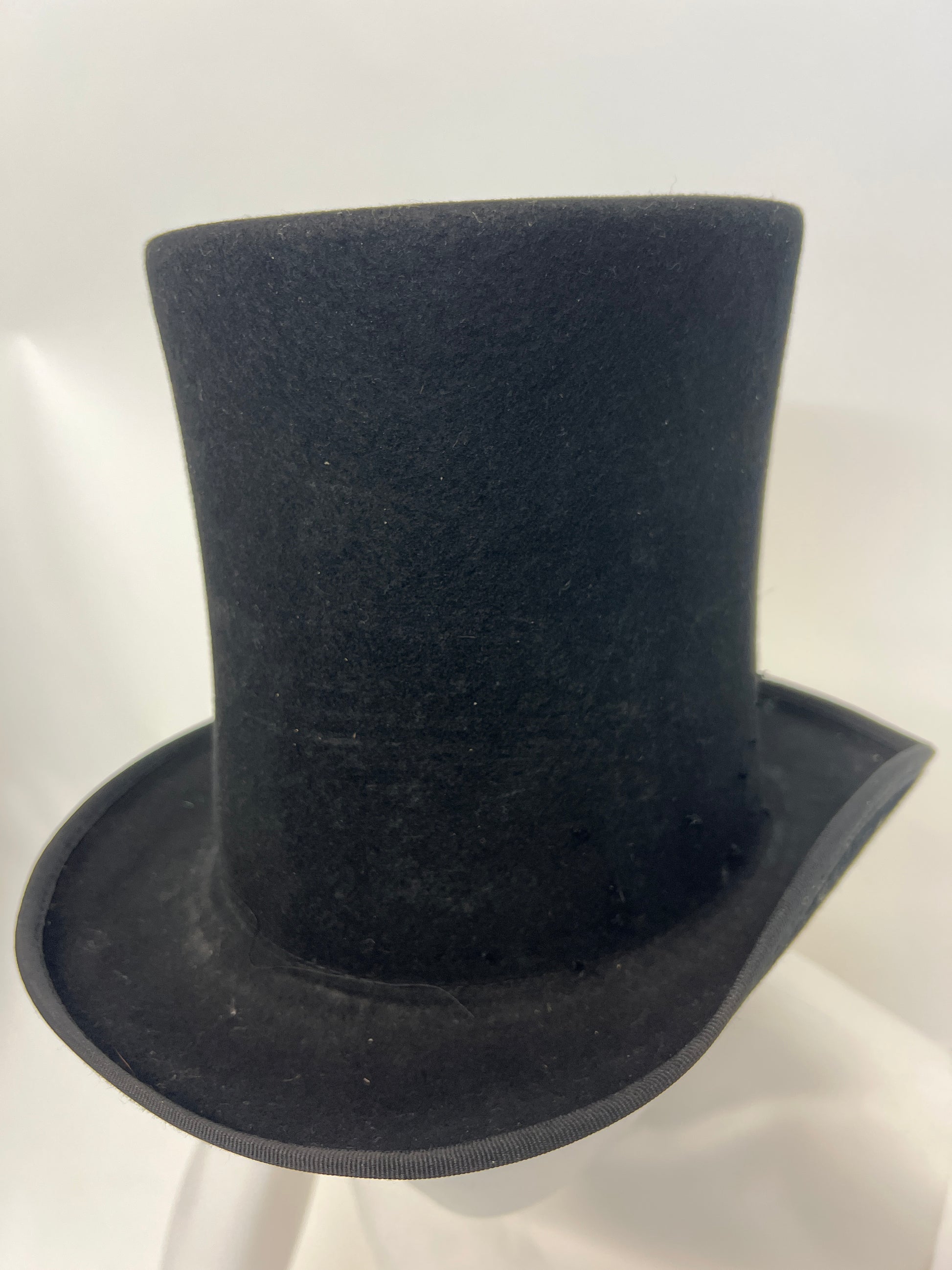 Mad Hatter Top Hat Killers of the Flower Moon Movie Prop Atlanta Brick Co Medium, No Band  