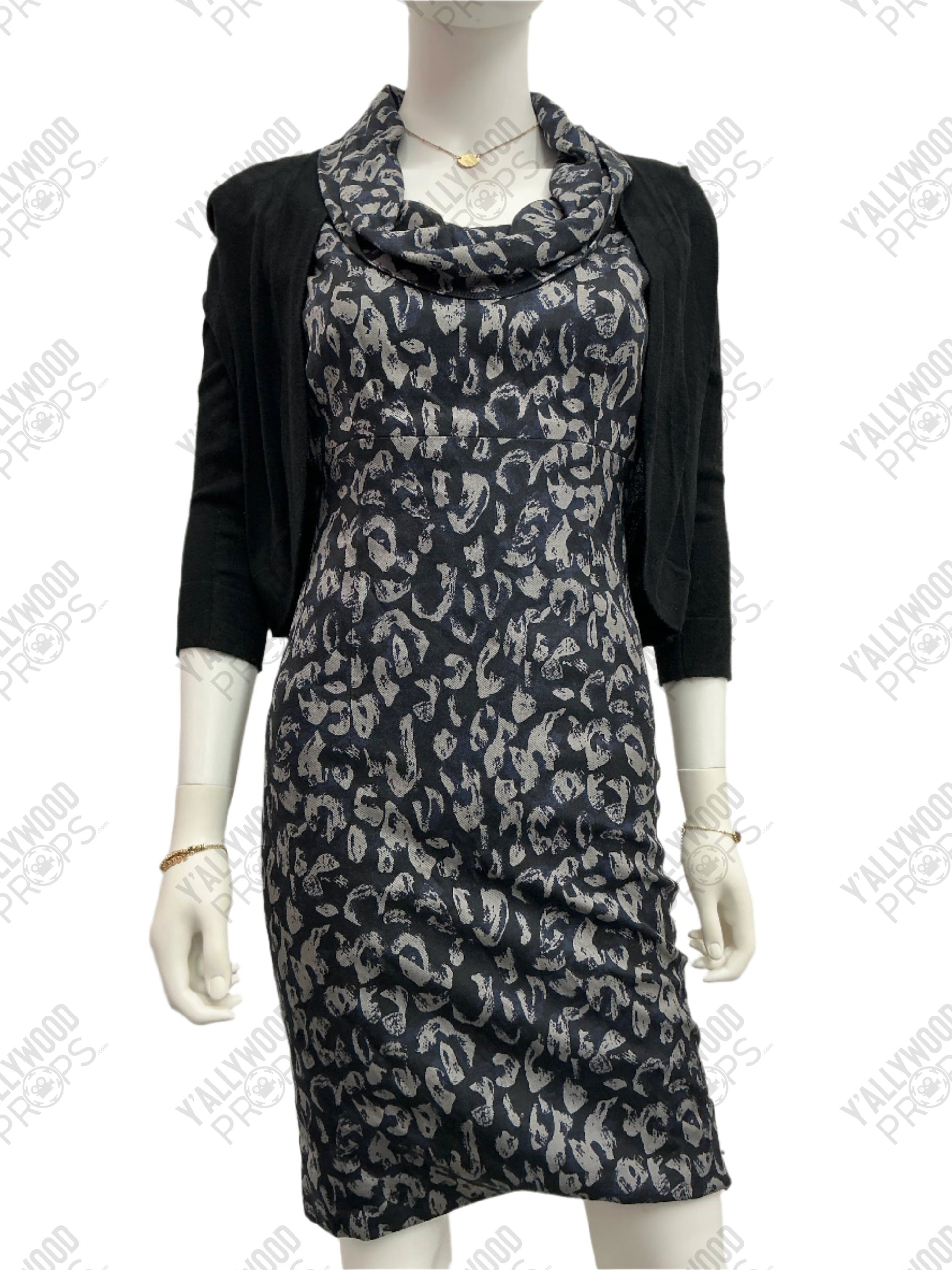 Rose's Outfit Raymond & Ray (2022) Y'allywood Props