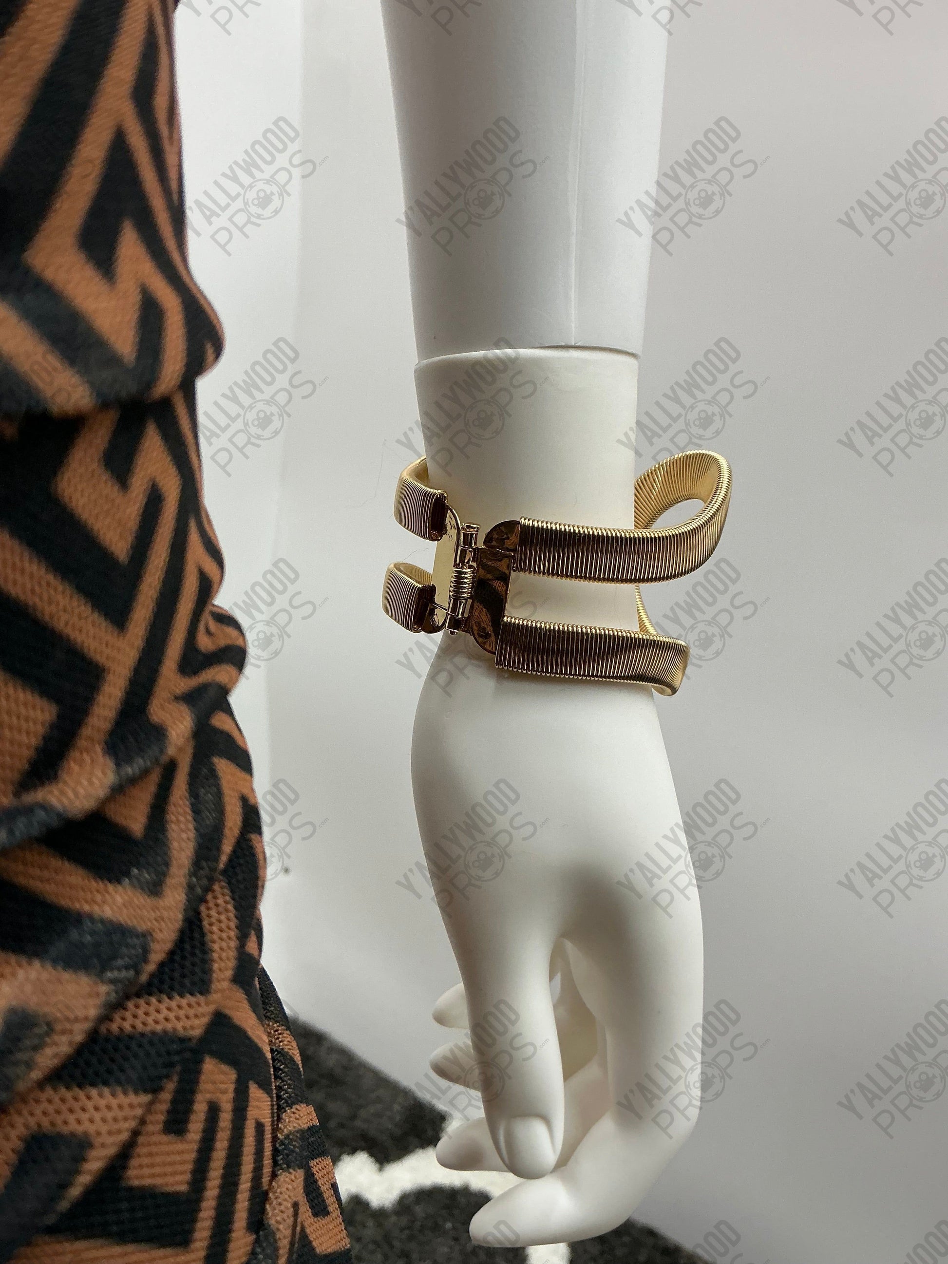 Teyonah Parris, Yo-Yo's Outfit They Cloned Tyrone (2023) Wardrobe Y'allywood Props
