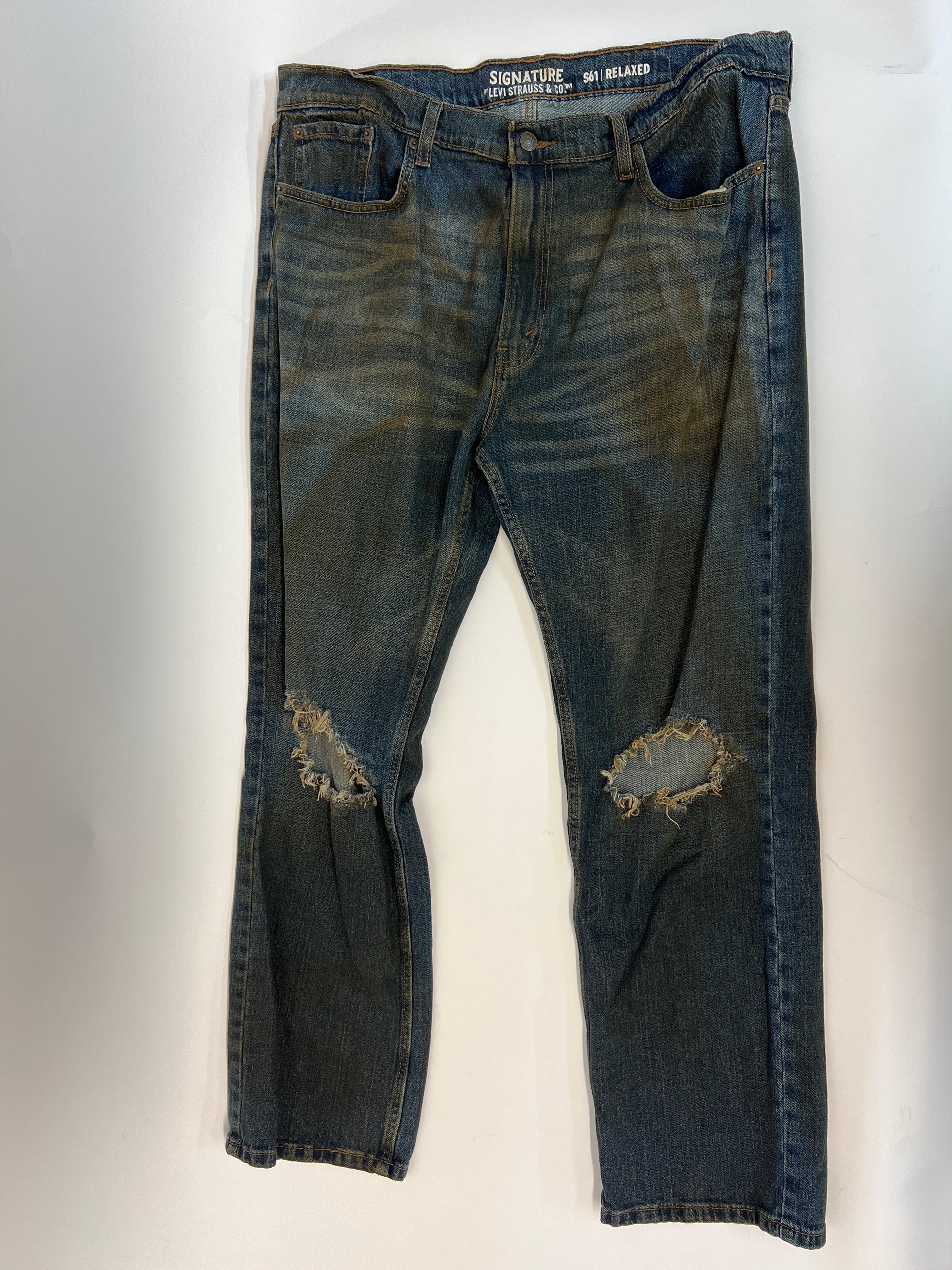 Cliff, Robot Man’s Jeans Doom Patrol Movie Prop Atlanta Brick Co Stunt 40x32 Lot 56  