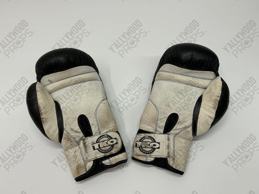 TKO Delphi Gym Boxing Gloves Creed III (2023) Movie Prop Y'allywood Props