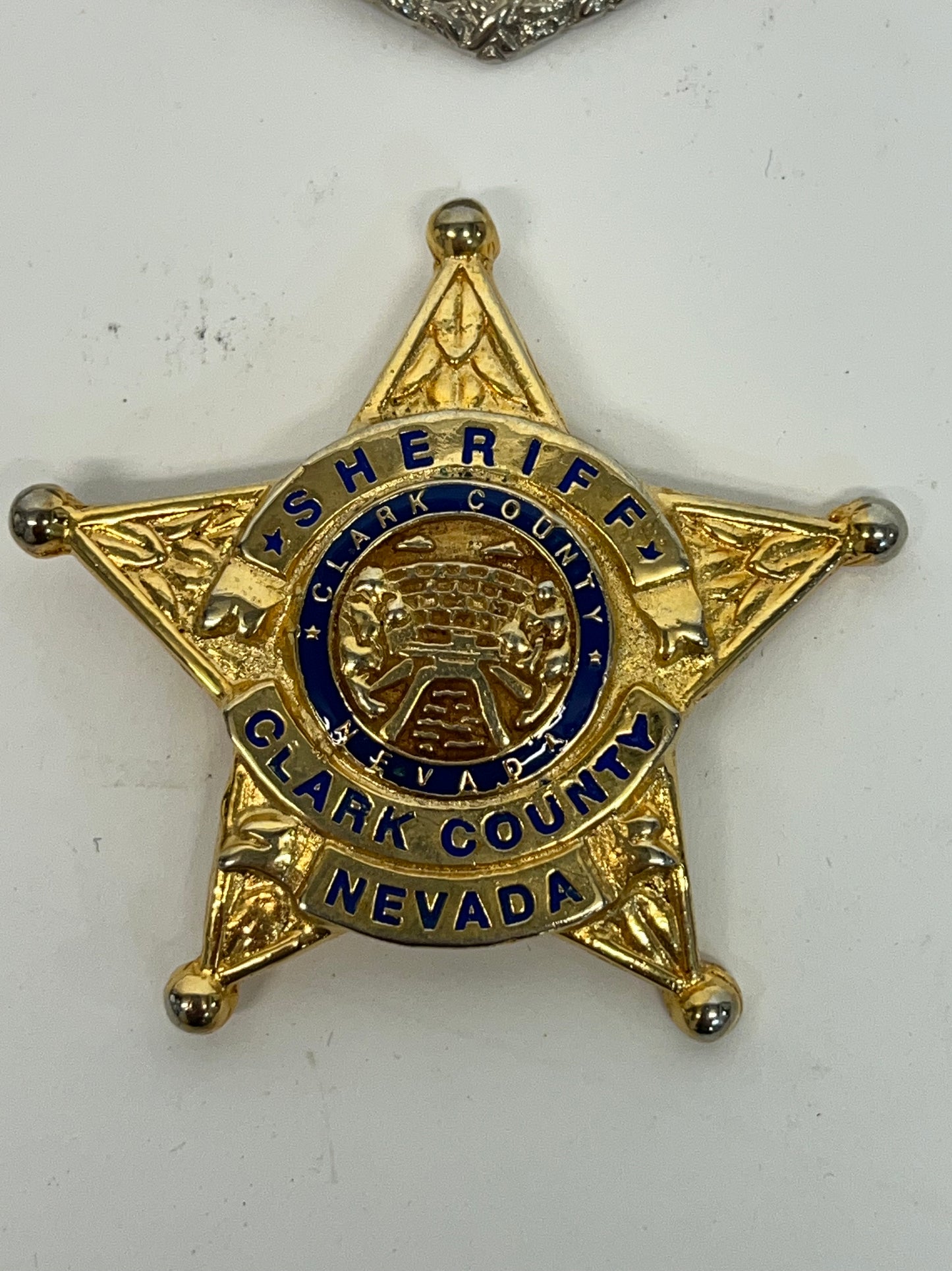 Sheriff Badges 2003 Las Vegas TV Series Movie Prop Y'allywood Props Sheriff  