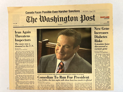Robin Williams Newspaper Man of the Year (2006) Movie Prop Y'allywood Props