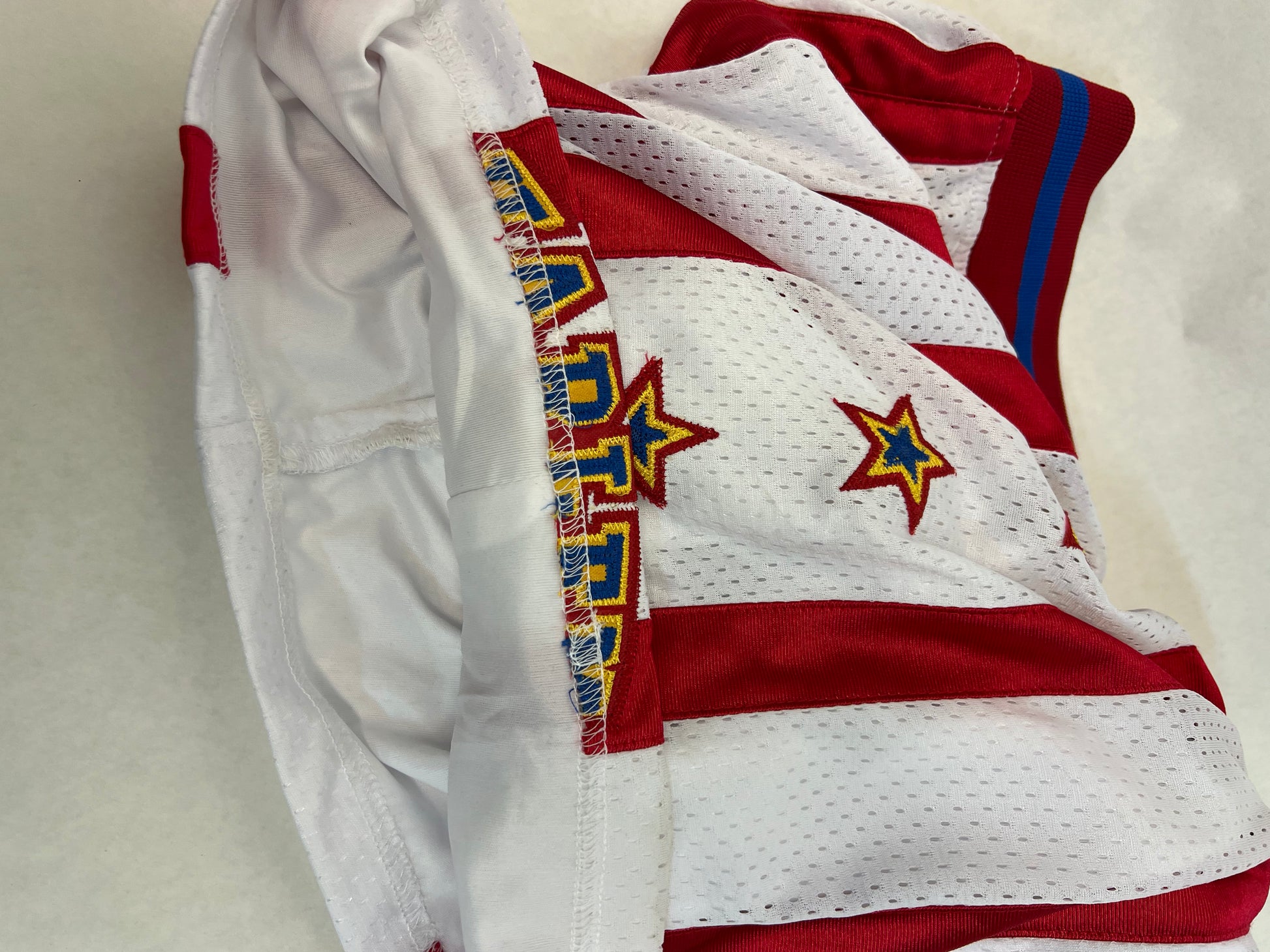 Ladies Man Andy (Matt Bush) Harlem Globetrotters Uniform S4E9 The Goldbergs Movie Prop Y'allywood Props