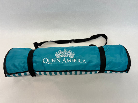 Queen America (2018) Lounge Blanket Cast & Crew Gift Movie Prop Atlanta Brick Co