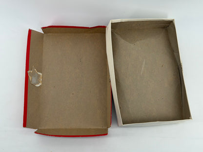 WHATZIT? Box & Bag Holly Wheeler's Room Stranger Things (2016-2025) Movie Prop Y'allywood Props