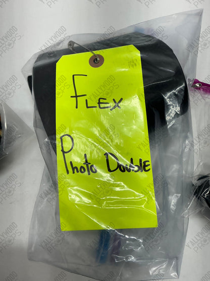 Photo Double Flex Cuffs S1E14 Doom Patrol (2019) Movie Prop Y'allywood Props